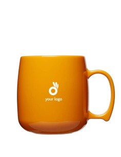 Tazas de plástico...