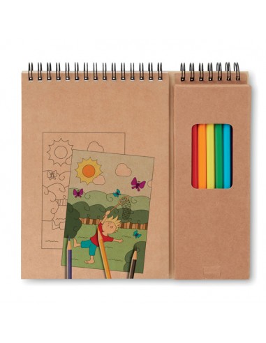 Sets con cuaderno y lápices de colores