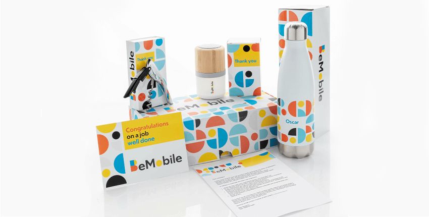 Kits de bienvenida para nuevos empleados y clientes personalizados