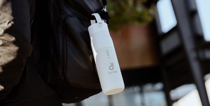 tendencias-merchandising-larq-botellas