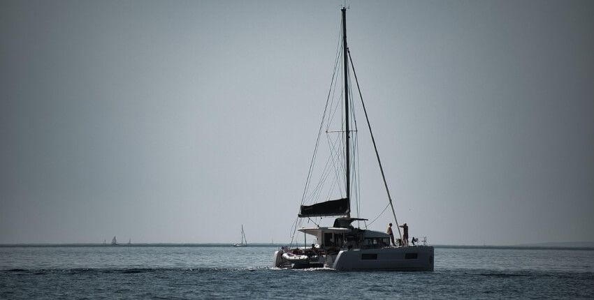 catamaran-en-barcelona