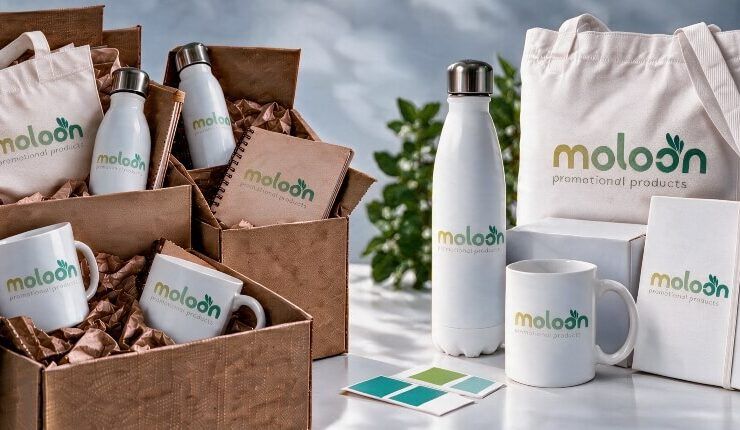 rebranding-que-merchandising-renovar-stock-logo-antiguo
