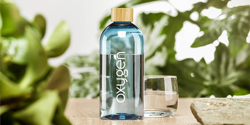 Proveedores y fabricantes de botellas de agua de vidrio para